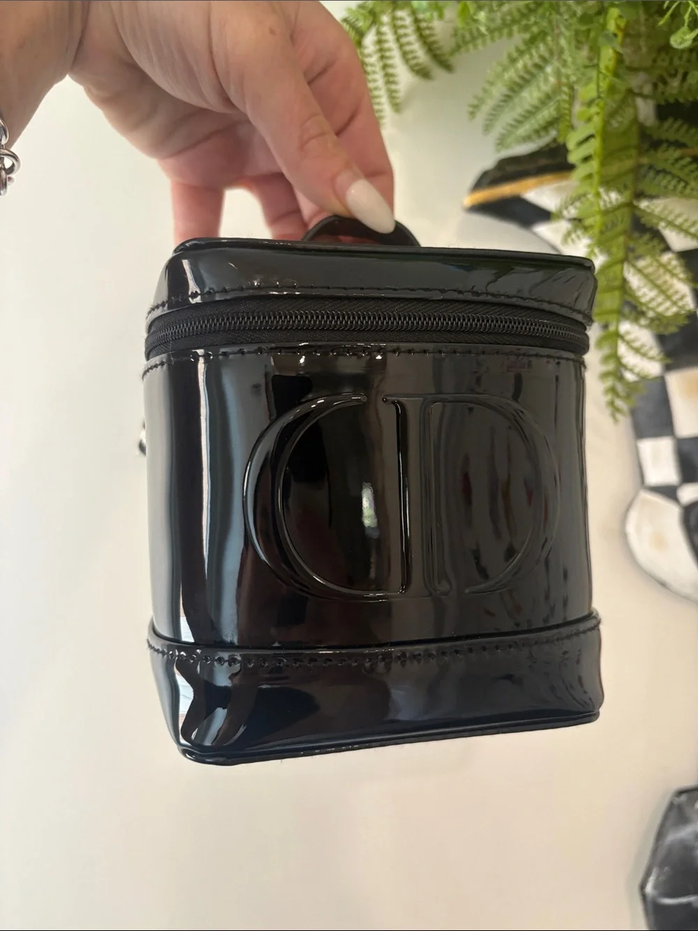 Authentic Dior Beauty Black Patent CD Logo Vanity Cosmetic Makeup Case